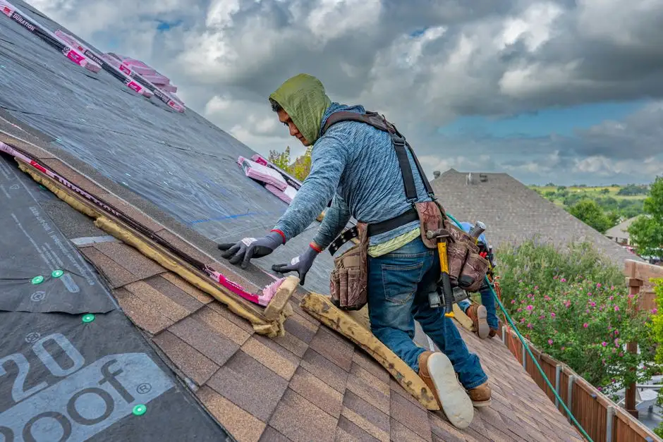 roofing installers in Florence, Kentucky